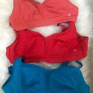 Lululemon sports bras